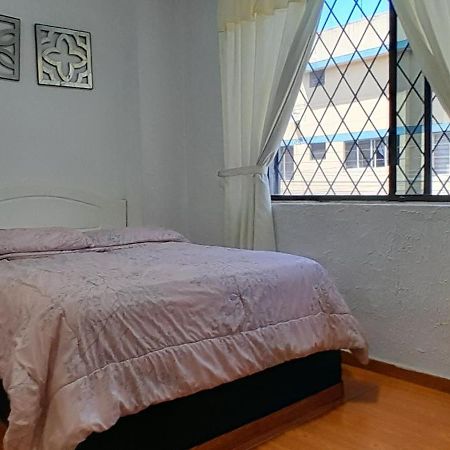 Hostal Brilliant Кито Екстериор снимка