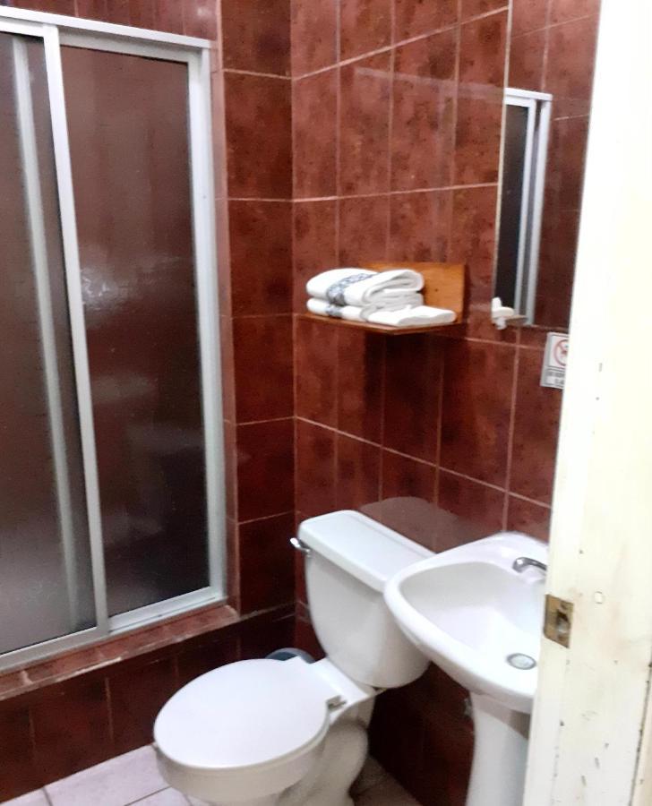 Hostal Brilliant Кито Екстериор снимка
