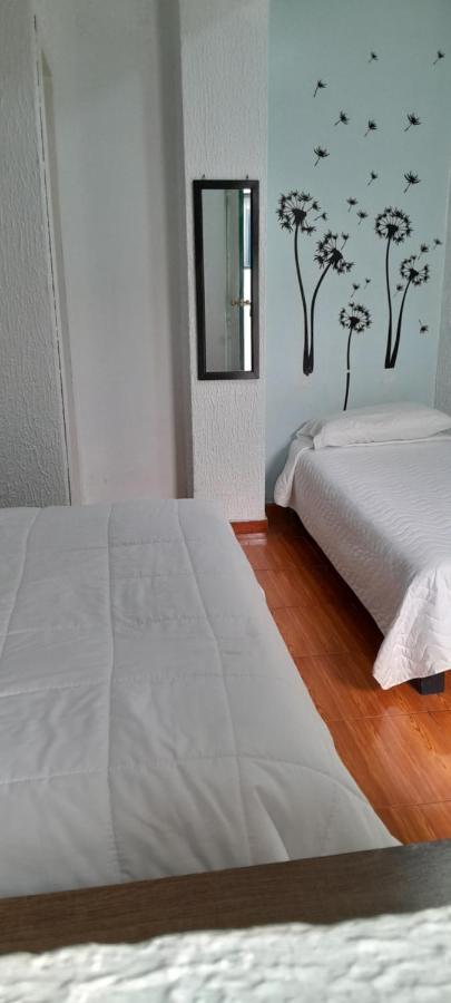 Hostal Brilliant Кито Екстериор снимка