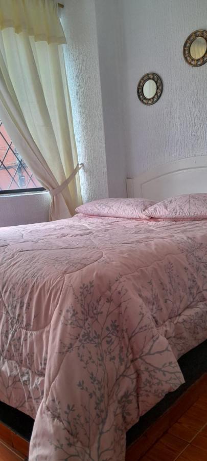 Hostal Brilliant Кито Екстериор снимка
